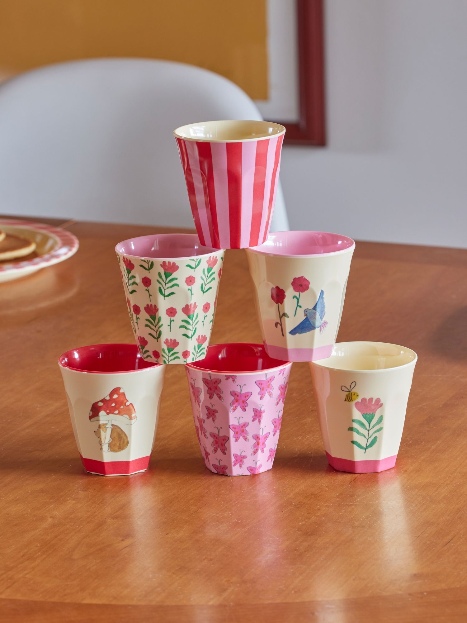 Rice Trinkbecher Kinderbecher Pink Happy Forest Print Small 6 Stück Rice Trinkbecher Kinderbecher Pink Happy Forest Print Small 6 Stück
