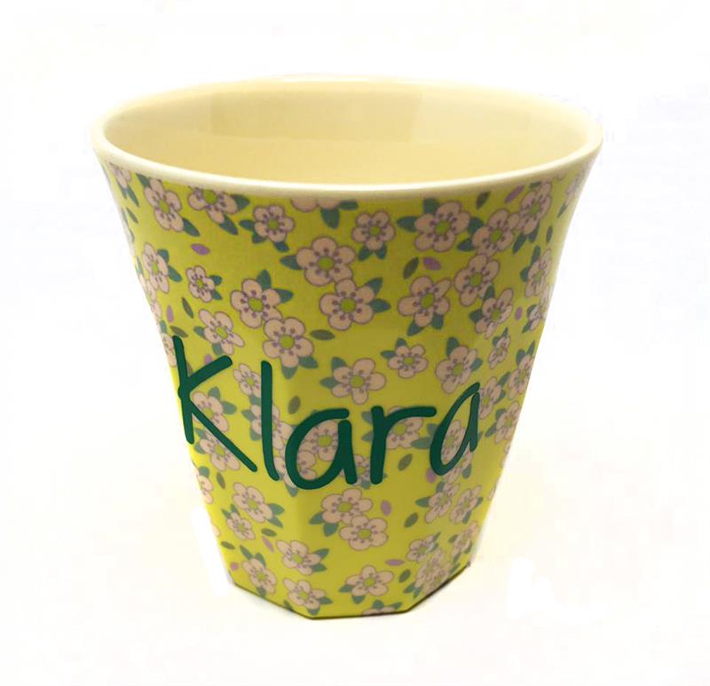 Elfenstall Rice Becher mit Wunsch-Namen personalisiert Medium Blumen Gelb