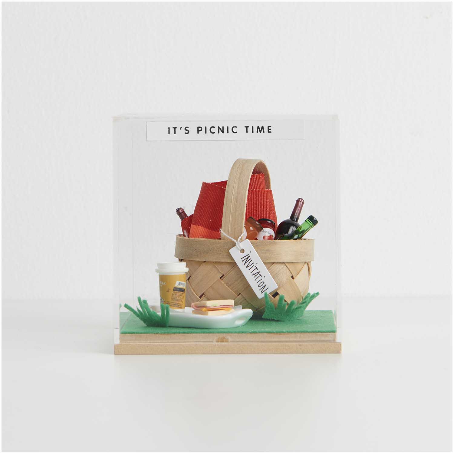 Rico Design Wichtel Miniatur Weinflaschen 5 Stück