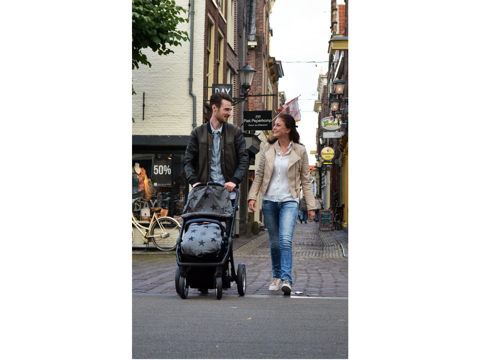 Dooky Sonnenblende in Stern Grau