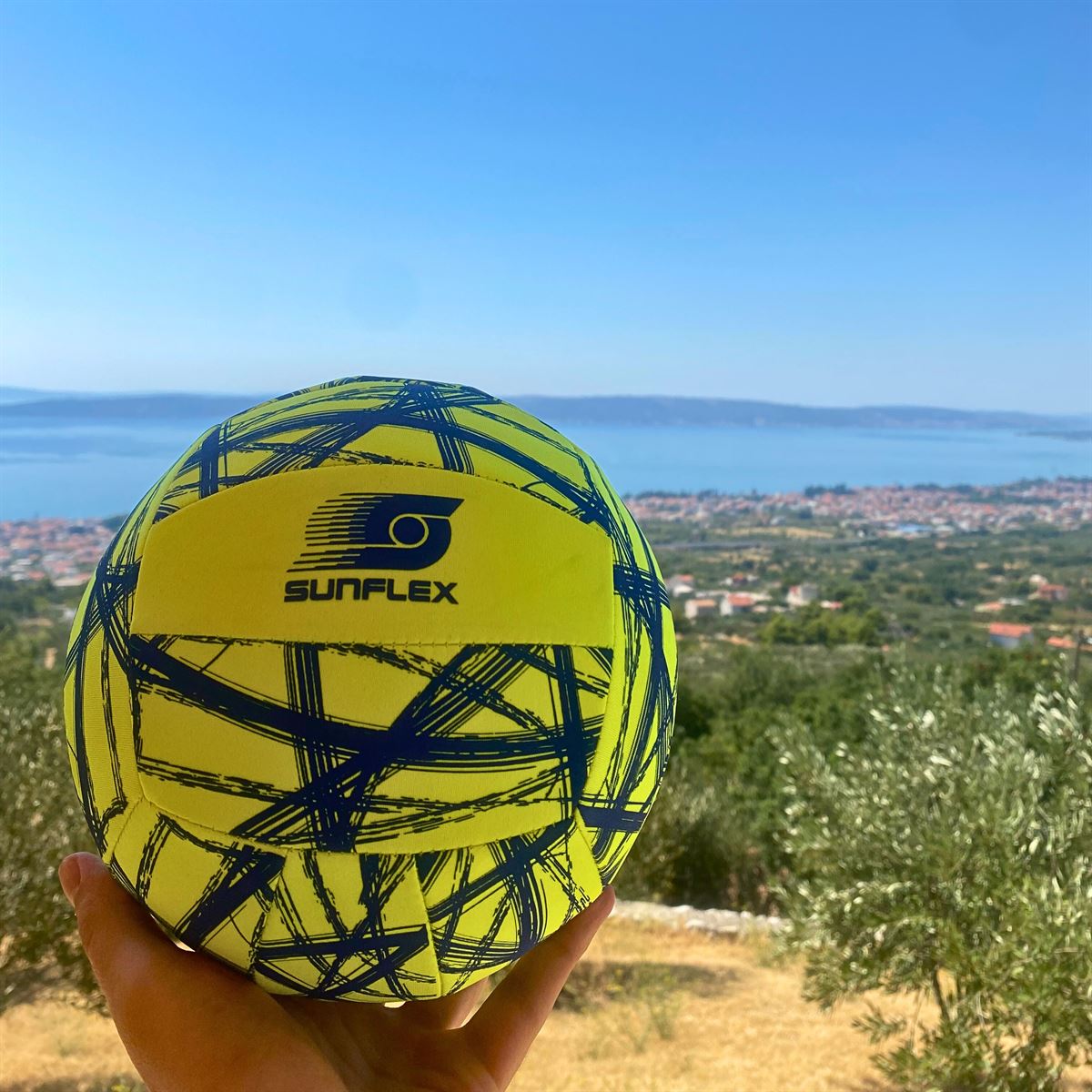Sunflex Beach- und Funball Funky Crossed Größe 5