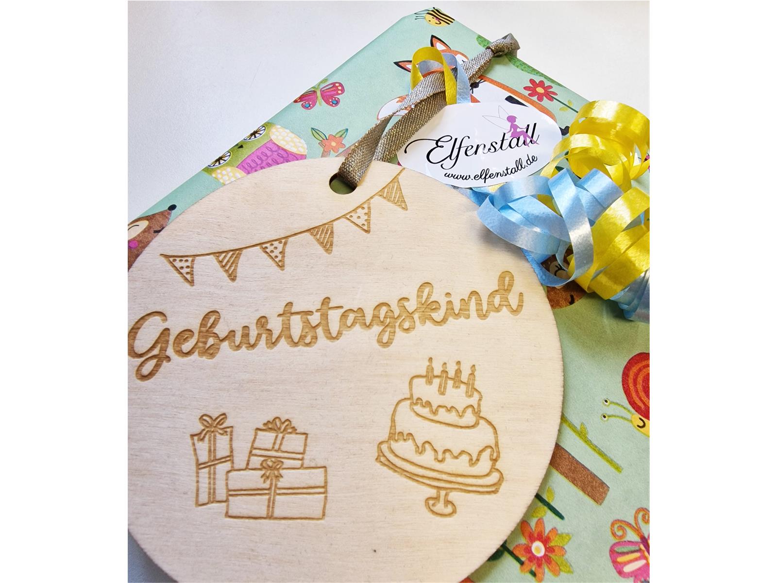 Holzscheibe Geburtstag Geburtstagskind Torte Geschenkanhänger 10 cm