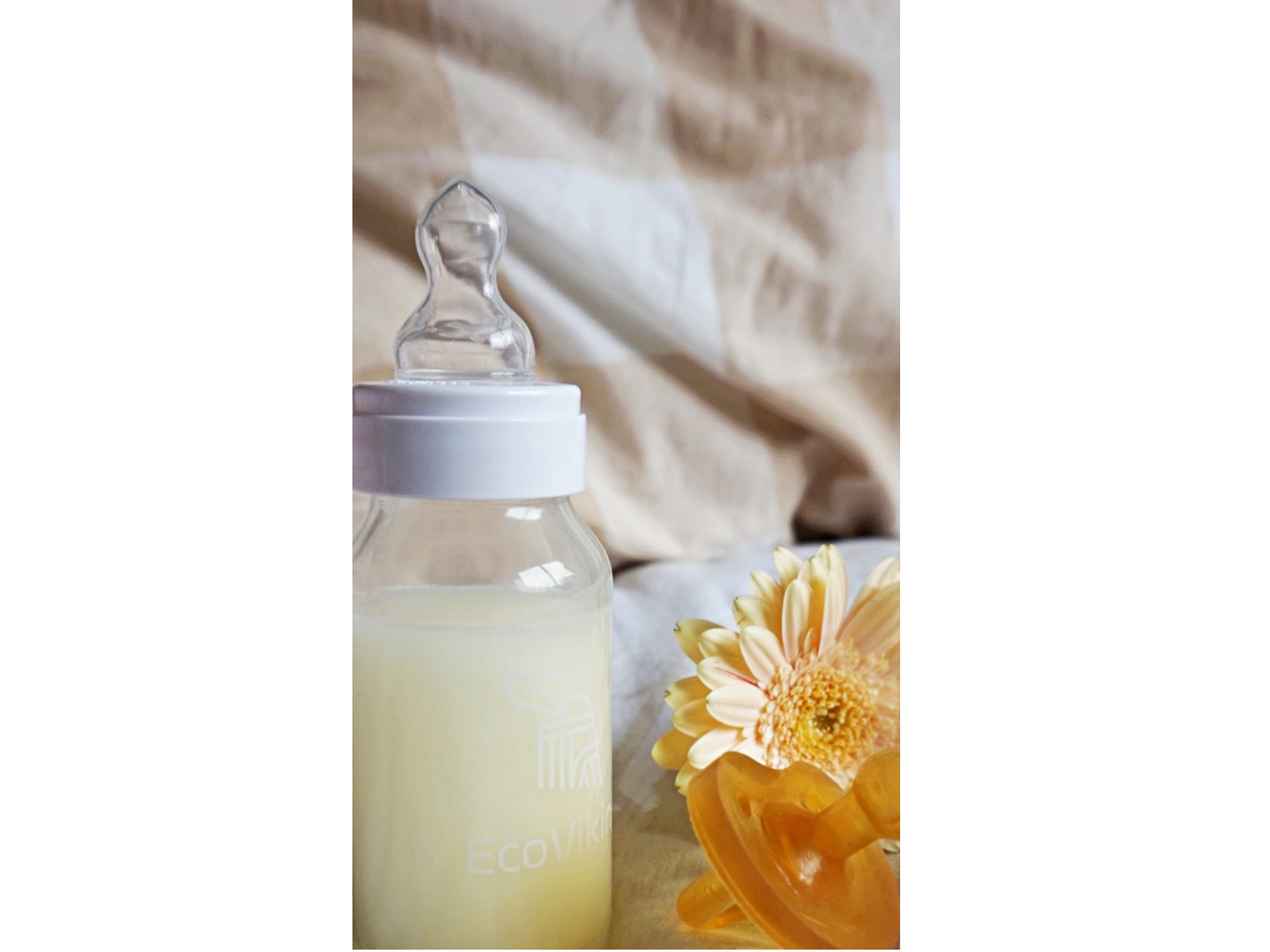 EcoViking Baby Weithals Glasfläschchen Orange 120 ml