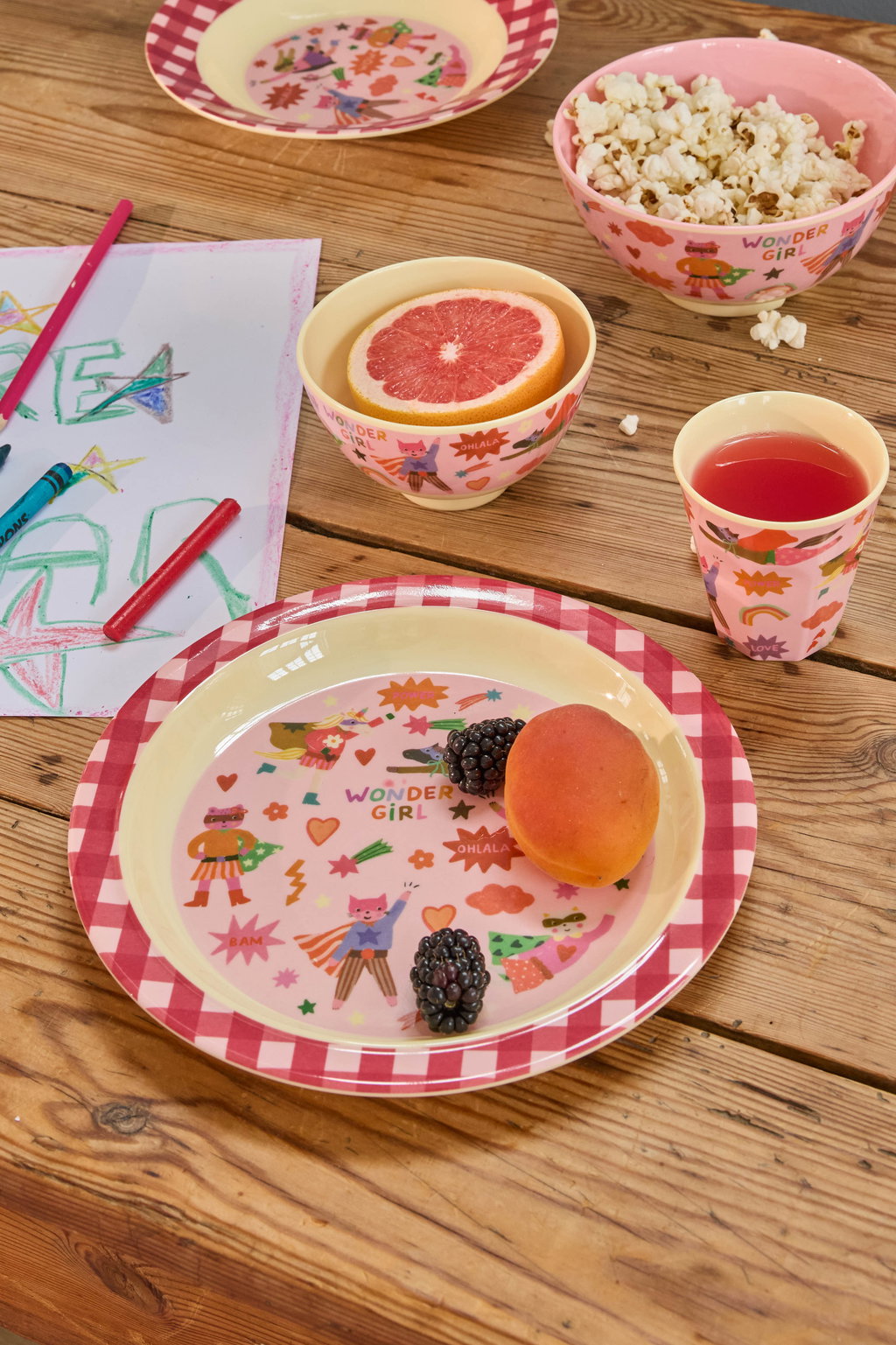 Rice Trinkbecher Melaminbecher Pink Hero Print Medium