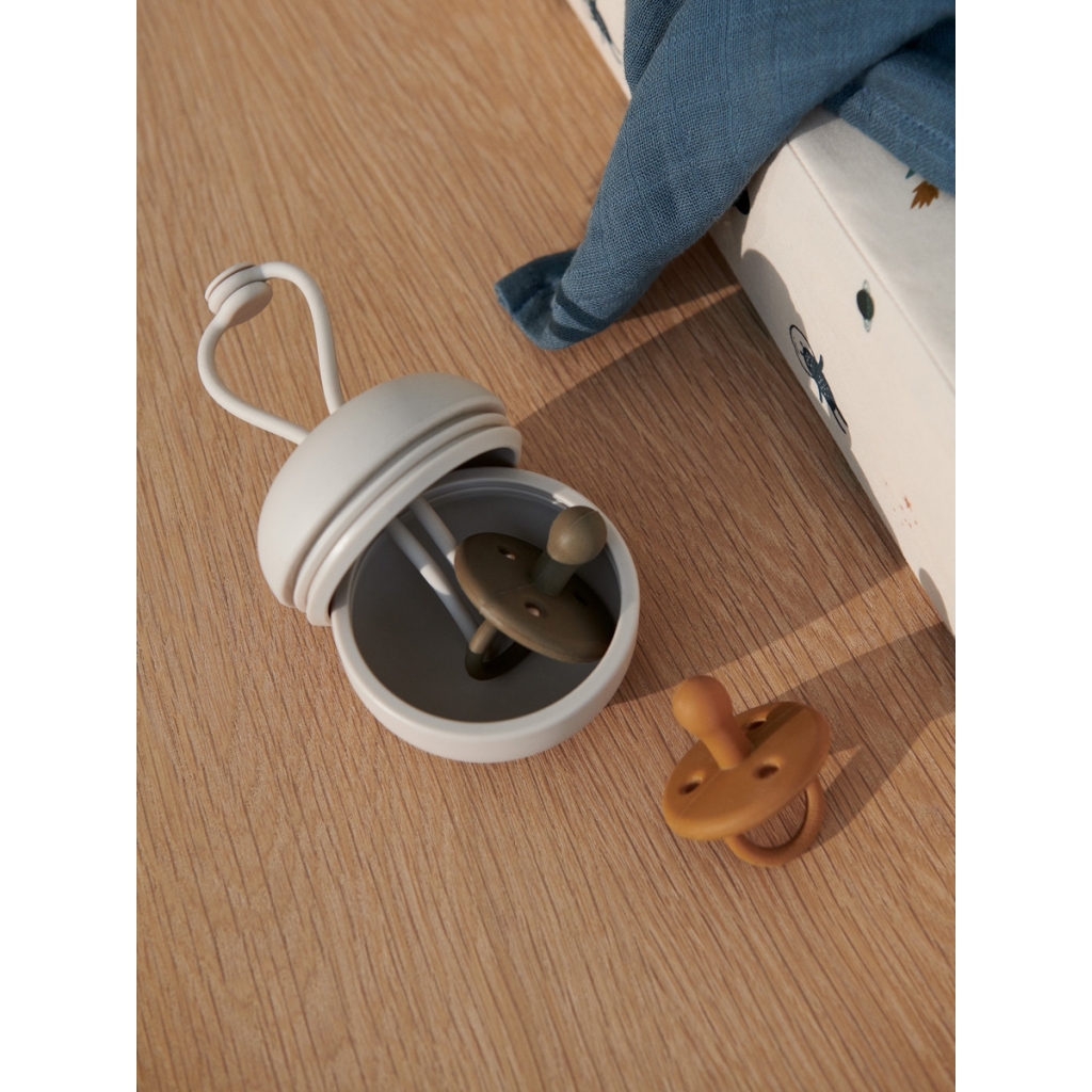 Liewood Schnuller Aufbewahrungsbox aus Silikon whale blue blau