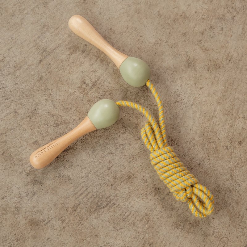 Little Dutch Springseil aus Holz Kinderspringseil Little Dutch Springseil aus Holz Kinderspringseil