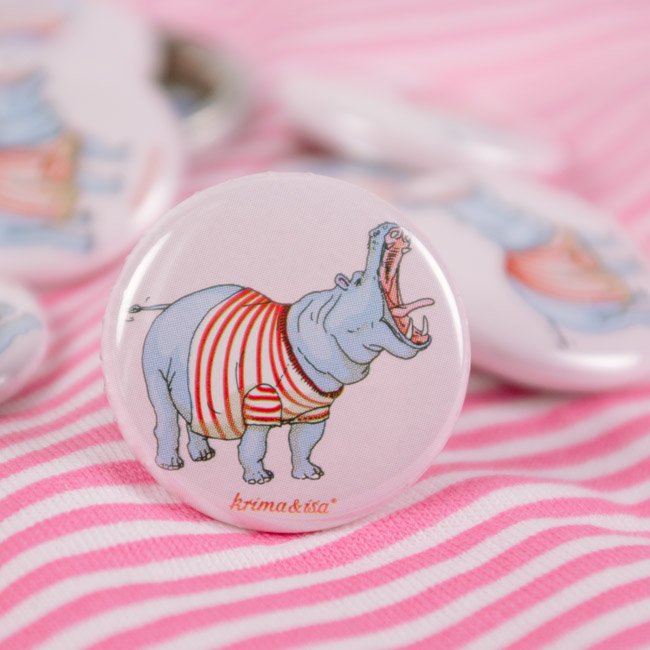 krima & isa Button zum Anstecken Nilpferd