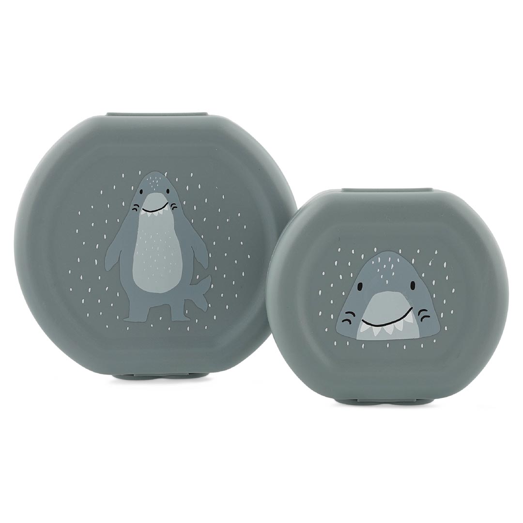 Trixie Baby Lunchbox Snackbox mit Clip 2er Set Mr Shark Hai Trixie Baby Lunchbox Snackbox mit Clip 2er Set Mr Shark Hai