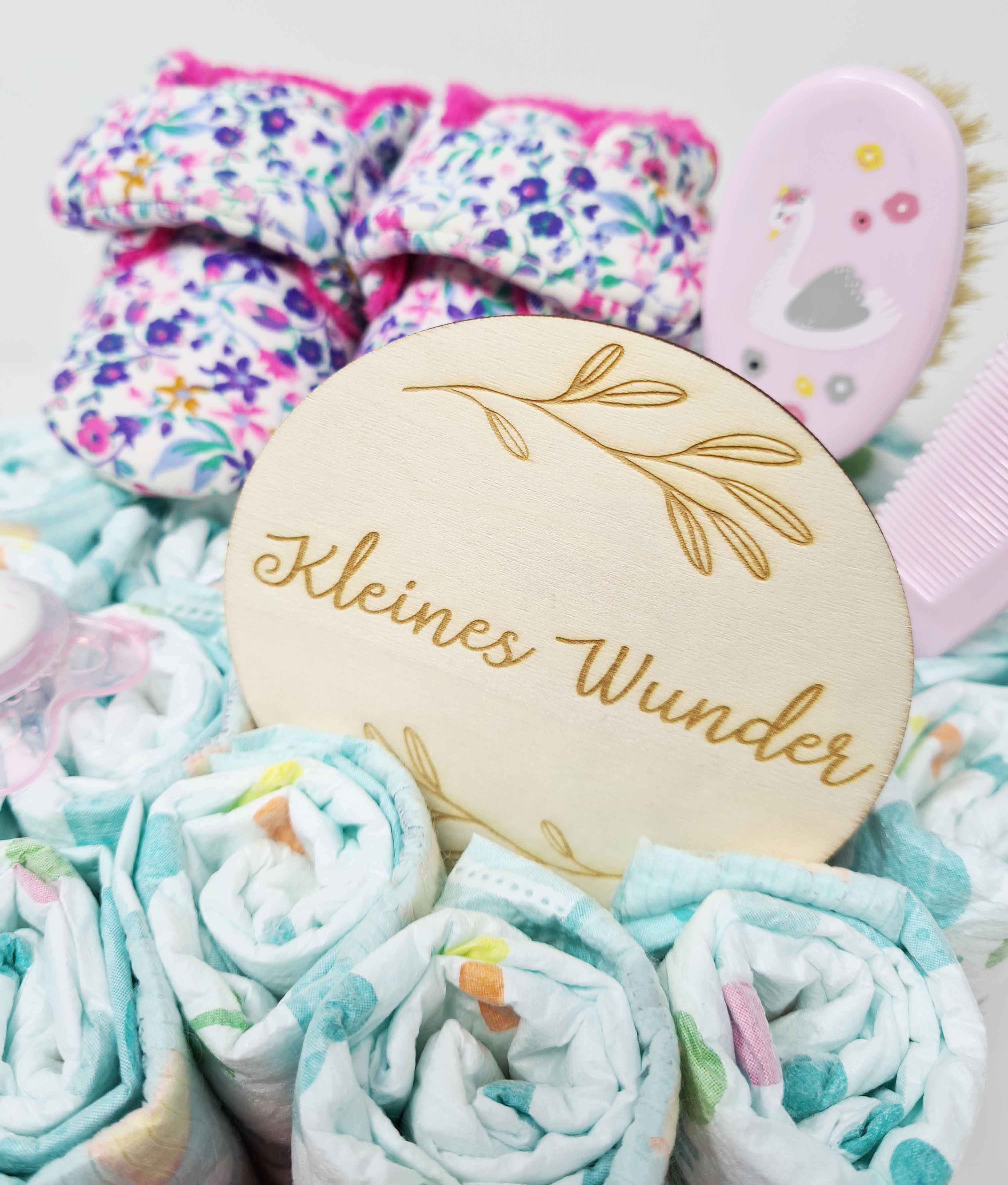 Holzscheibe "Kleines Wunder" mit Blättermotiv Geschenkanhänger 10 cm