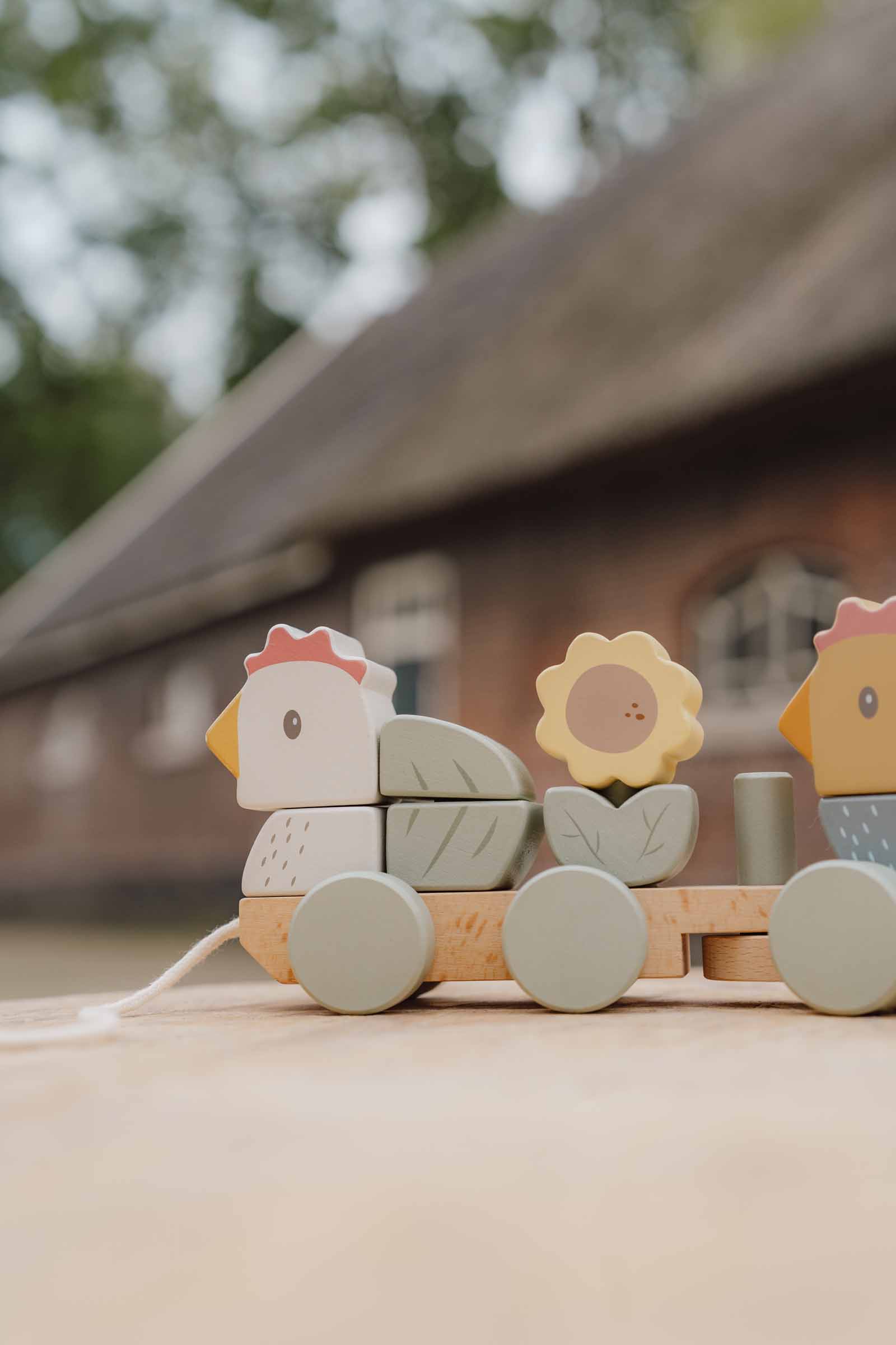 Little Dutch Steckzug Eisenbahn Stapelzug Holz-Zug Huhn Little Farm Little Dutch Steckzug Eisenbahn Stapelzug Holz-Zug Huhn Little Farm