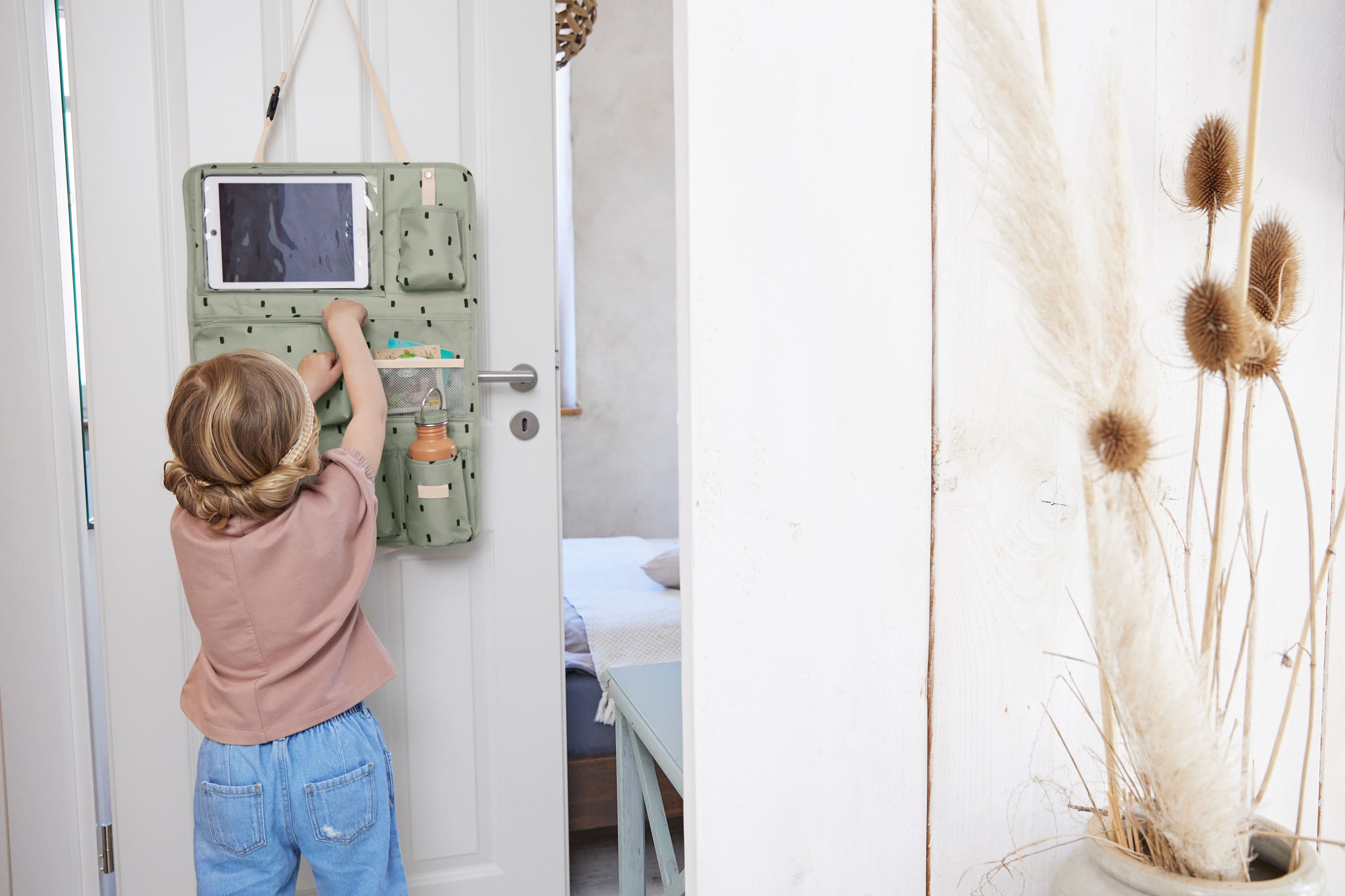 Lässig Autorücksitz Organizer Car Wrap-to-Go Happy Prints light olive