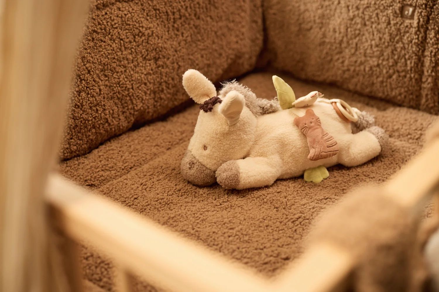 Jollein Aktivitäten Kuscheltier Esel Donkey Dinky