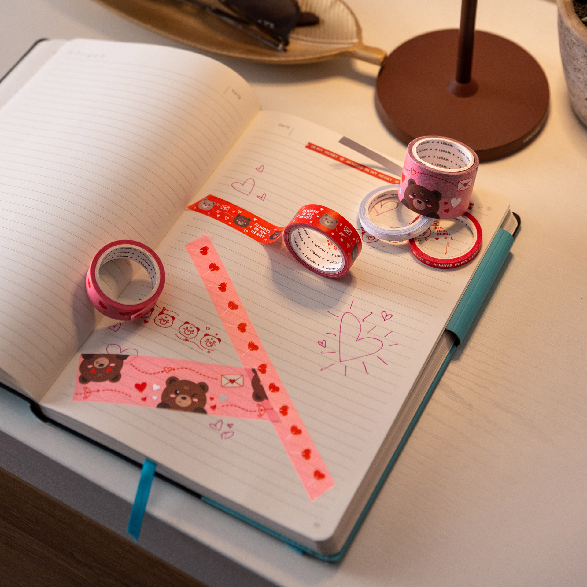 Legami 5er Set dekorative Papierklebebänder Tape by Tape Heart Herz
