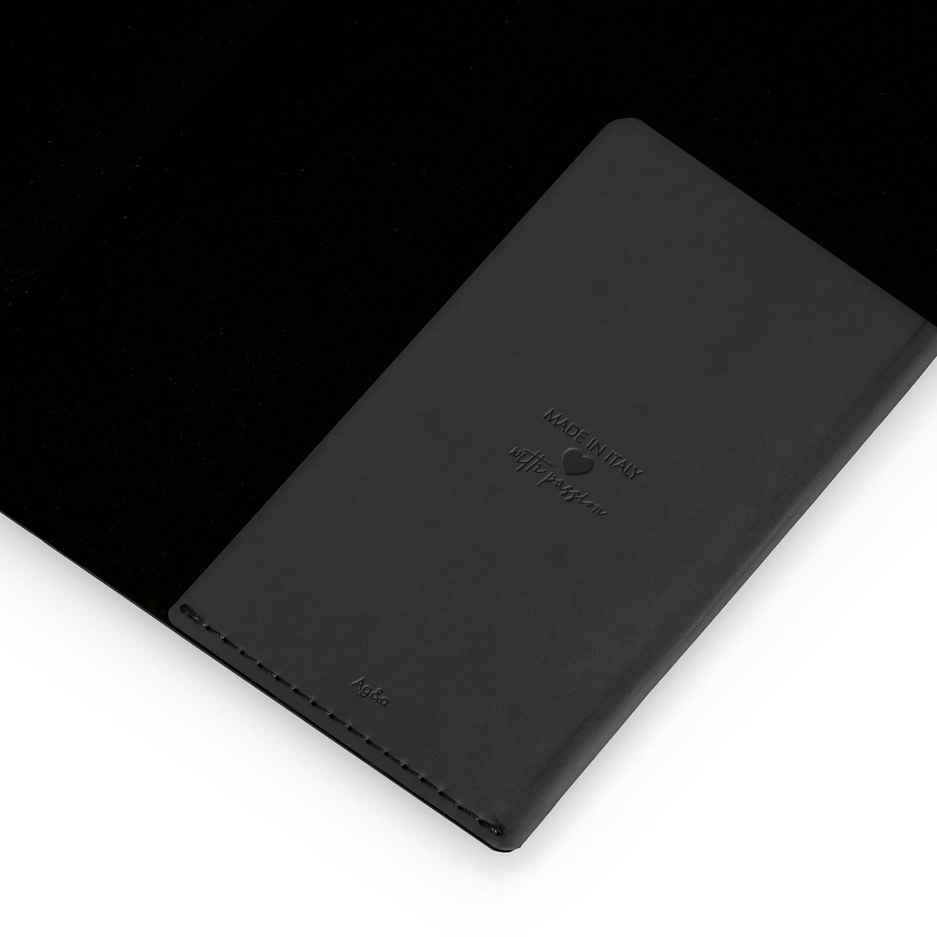 Legami Kalender Terminplaner für 12 Monate Wochenübersicht Small 2027 Black Suit